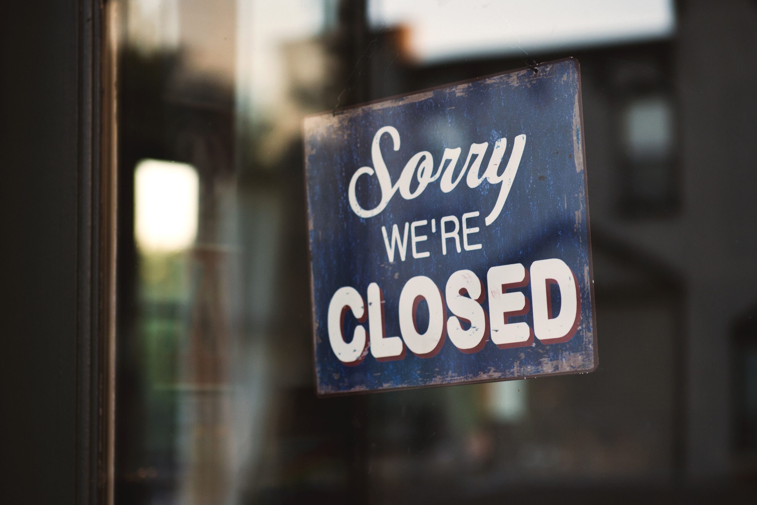 closed shop representing lost economic growth